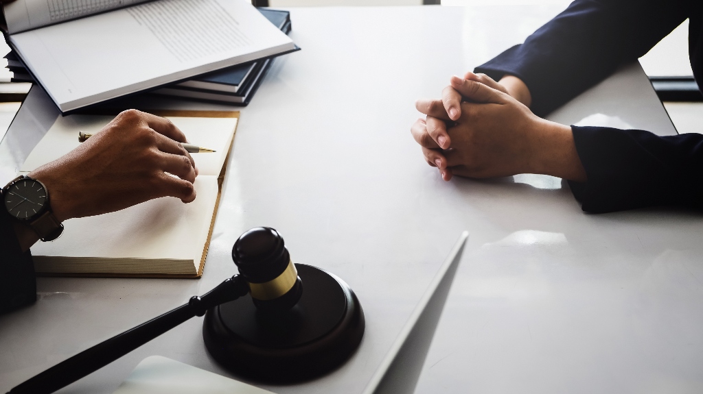 Business & Corporate Law Attorney Wisconsin